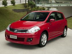 Hatchback C12