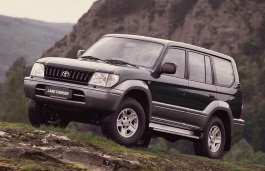Closed Off-Road Vehicle 90 Series