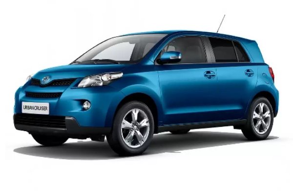 TOYOTA URBAN CRUISER