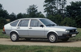 Hatchback B2